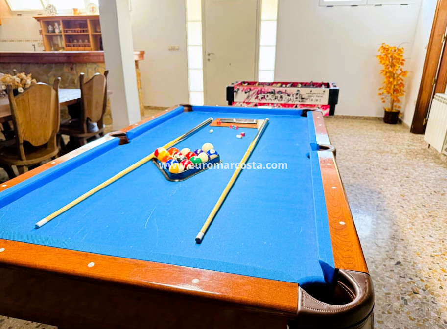 Objekte zum Wiederverkauf - Villa freitstehend - Santa Pola