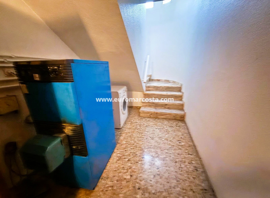 Objekte zum Wiederverkauf - Villa freitstehend - Santa Pola