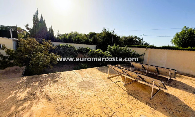 Objekte zum Wiederverkauf - Villa freitstehend - Santa Pola