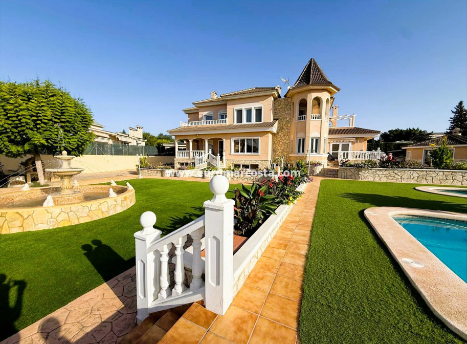 Objekte zum Wiederverkauf - Villa freitstehend - Santa Pola