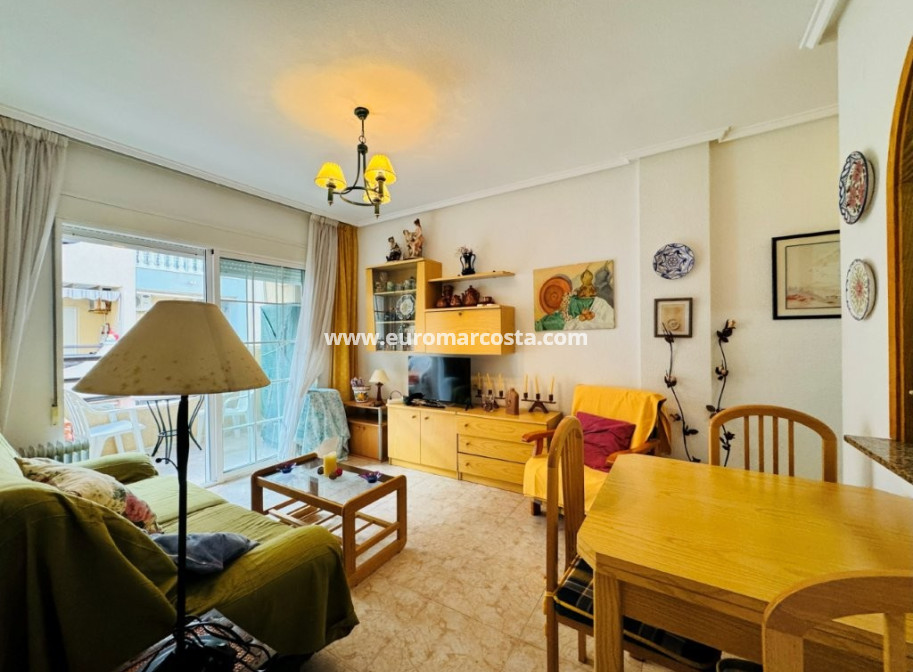 Sale - Apartment / flat - La Mata - TORREVIEJA