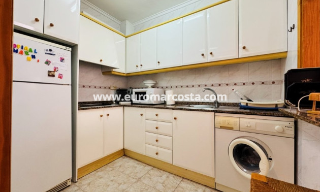 Sale - Apartment / flat - La Mata - TORREVIEJA