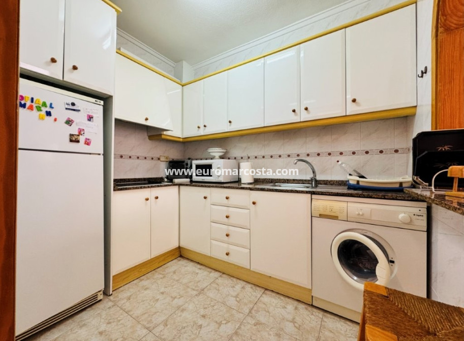 Sale - Apartment / flat - La Mata - TORREVIEJA