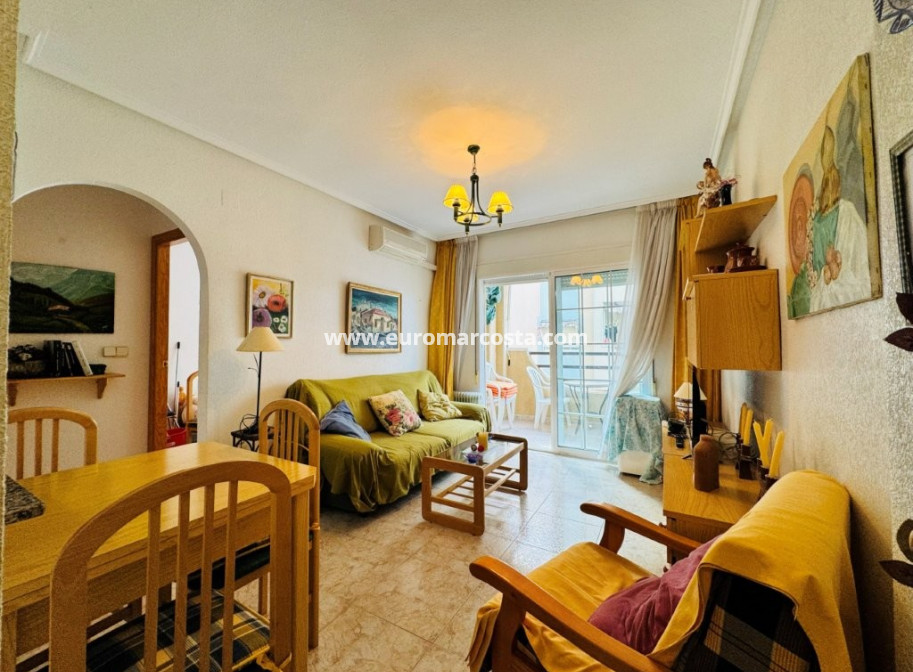 Sale - Apartment / flat - La Mata - TORREVIEJA