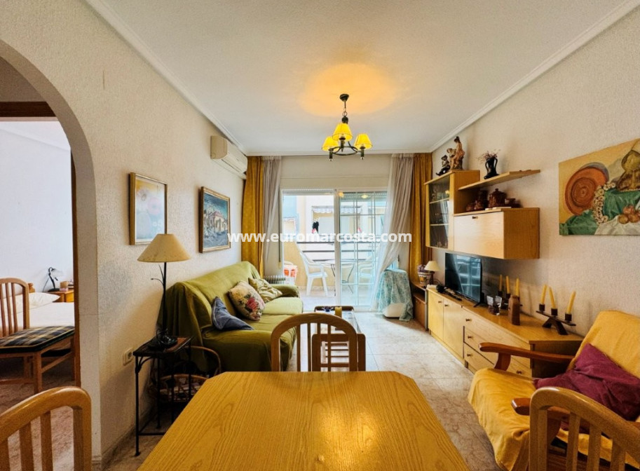 Sale - Apartment / flat - La Mata - TORREVIEJA