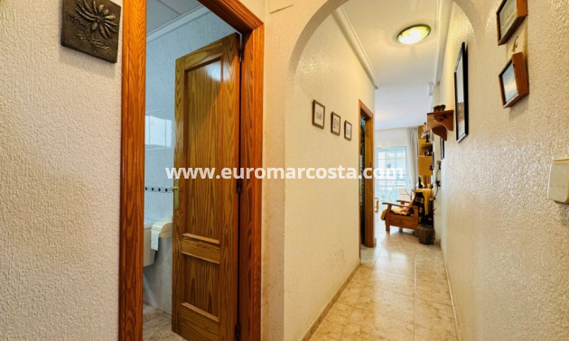 Sale - Apartment / flat - La Mata - TORREVIEJA