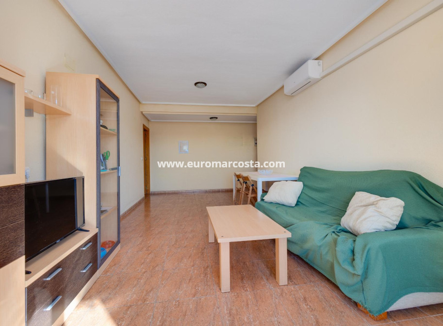 Venta - Apartamento / piso - Torrevieja - TORREVIEJA