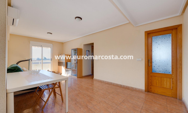 Venta - Apartamento / piso - Torrevieja - TORREVIEJA