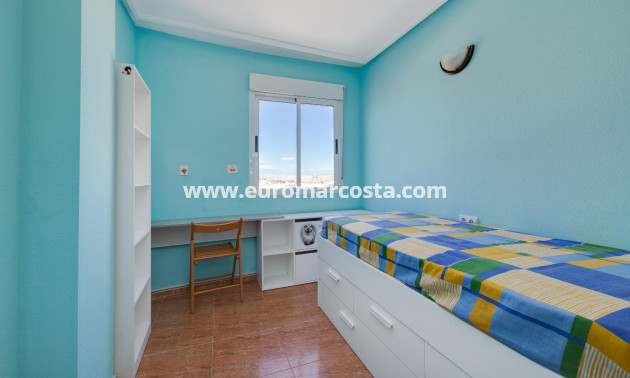 Venta - Apartamento / piso - Torrevieja - TORREVIEJA