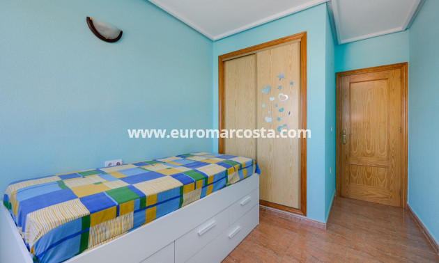 Venta - Apartamento / piso - Torrevieja - TORREVIEJA