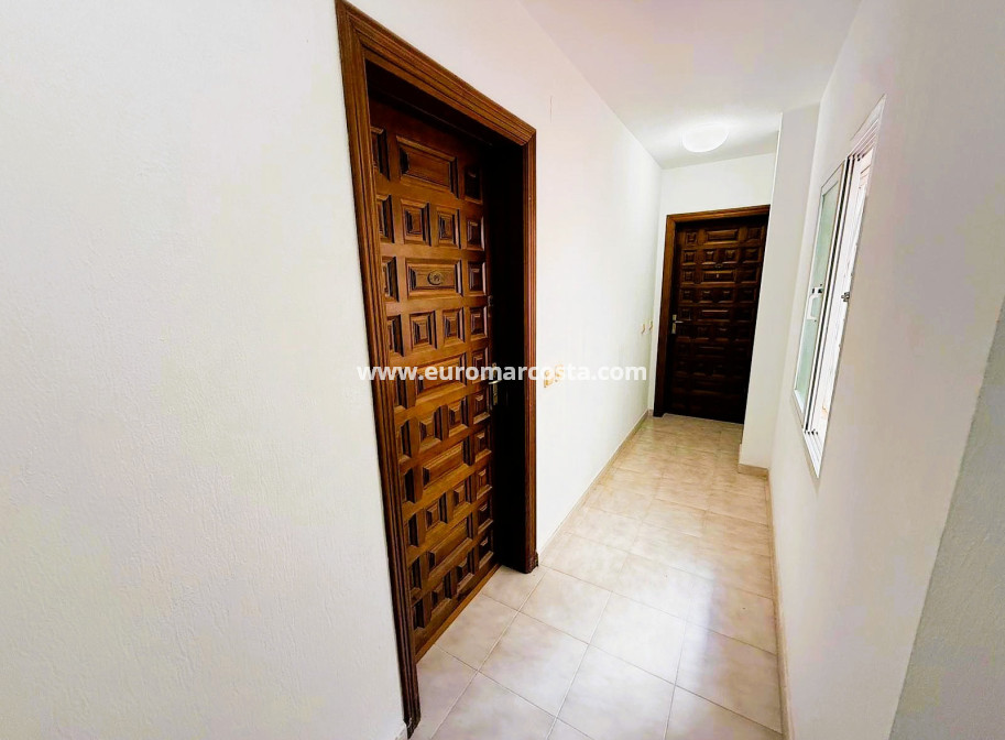 Sale - Apartment / flat - La Mata