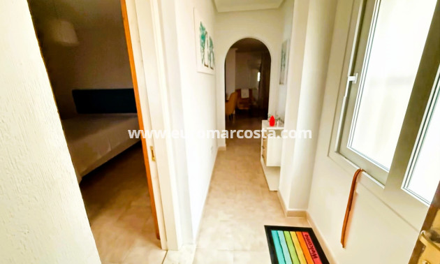 Sale - Apartment / flat - La Mata