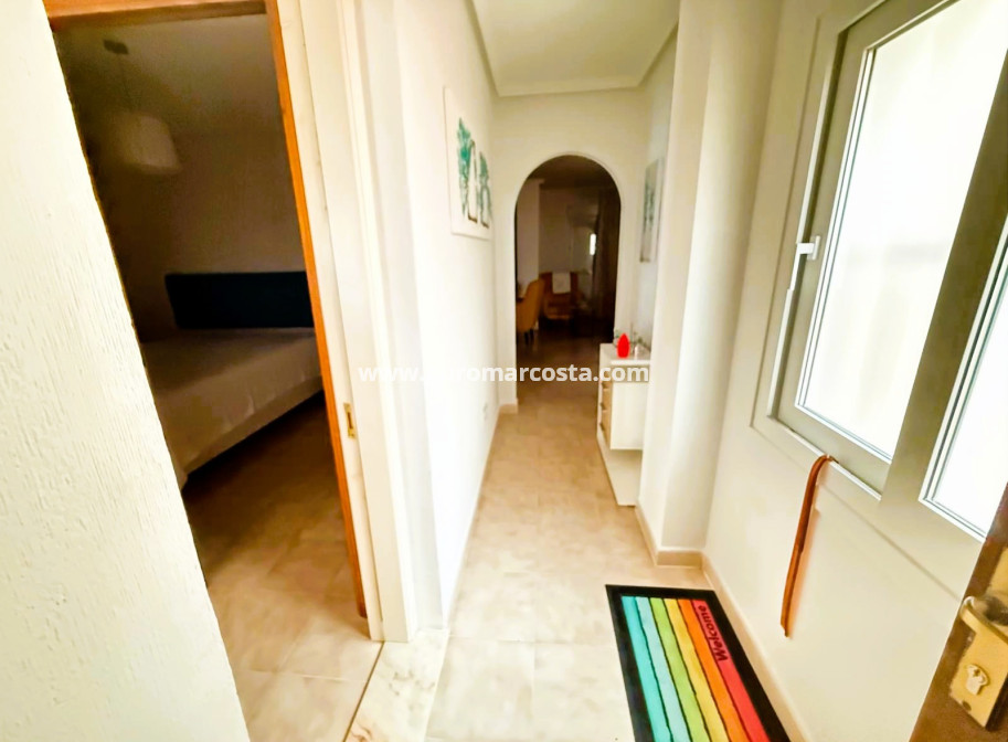 Sale - Apartment / flat - La Mata