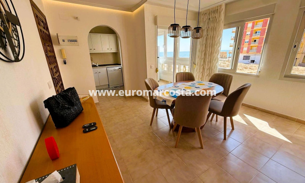 Sale - Apartment / flat - La Mata