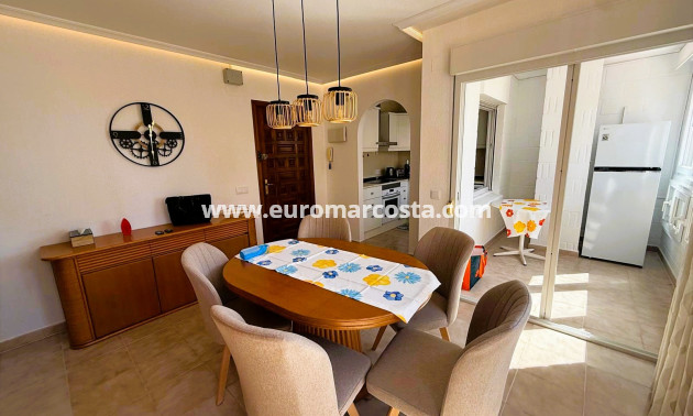 Sale - Apartment / flat - La Mata