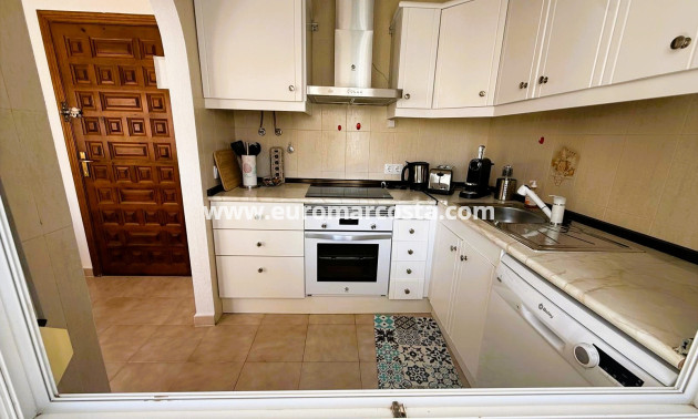 Sale - Apartment / flat - La Mata