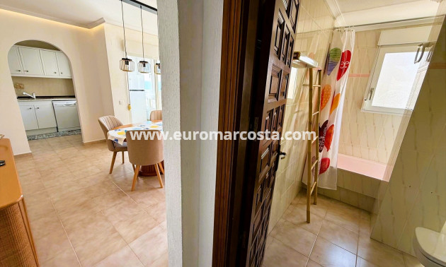 Sale - Apartment / flat - La Mata