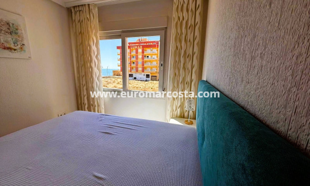 Sale - Apartment / flat - La Mata