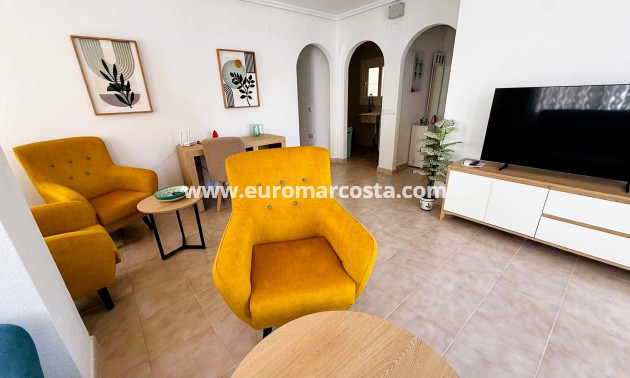 Sale - Apartment / flat - La Mata
