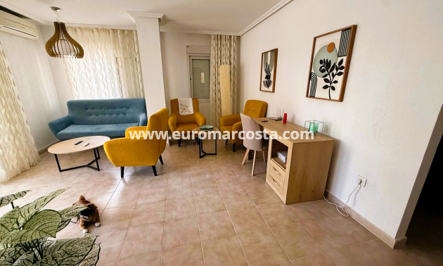 Sale - Apartment / flat - La Mata