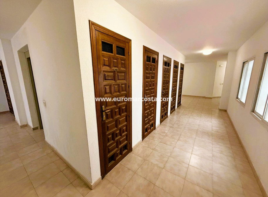 Sale - Apartment / flat - La Mata