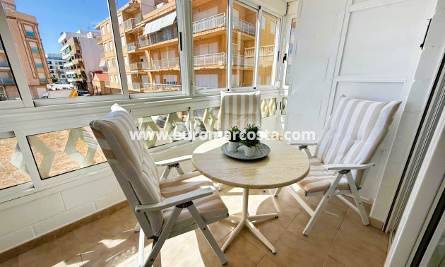 Sale - Apartment / flat - La Mata