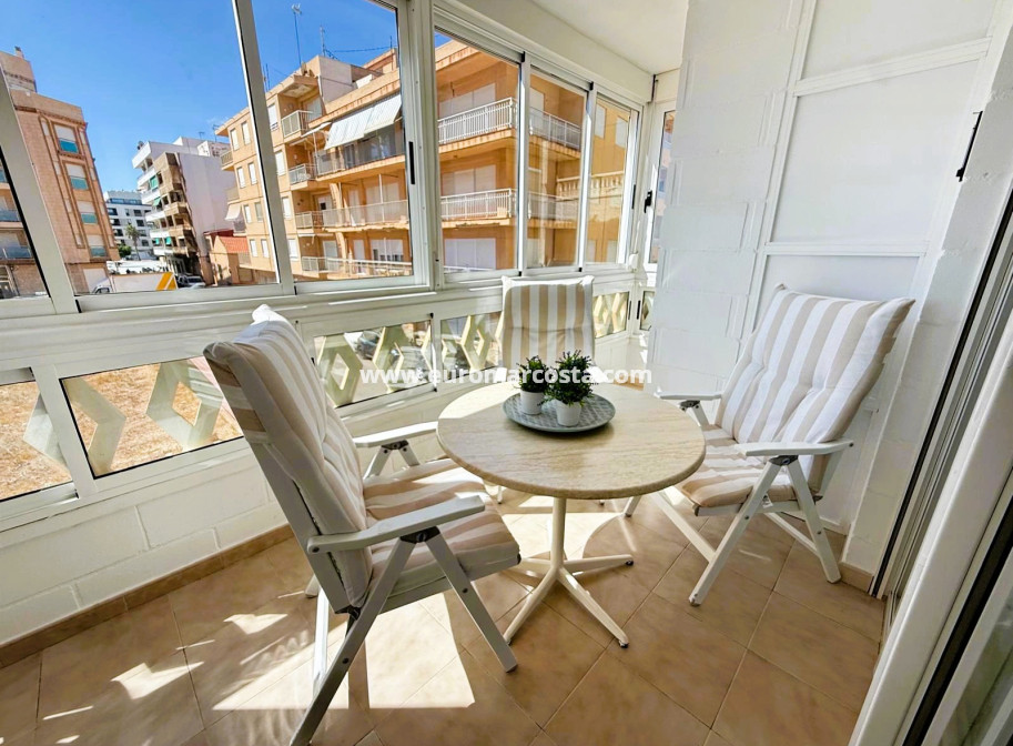 Sale - Apartment / flat - La Mata
