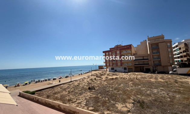 Sale - Apartment / flat - La Mata