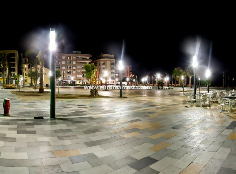 Sale - Apartment / flat - La Mata