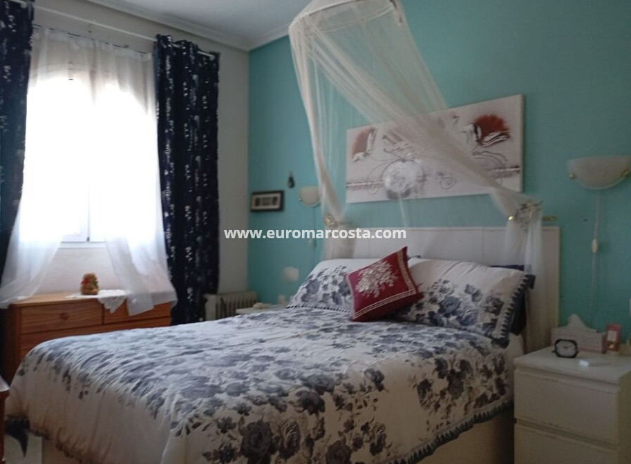 Objekte zum Wiederverkauf - Stadthaus - Daya Vieja