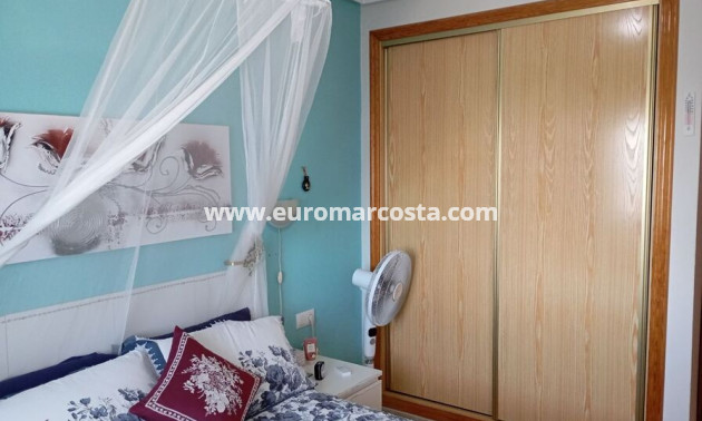 Objekte zum Wiederverkauf - Stadthaus - Daya Vieja