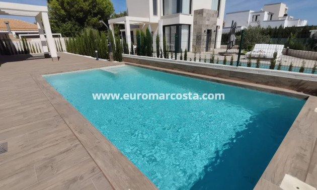 Neubauten - Villa freitstehend - La Manga del Mar Menor - Murcia