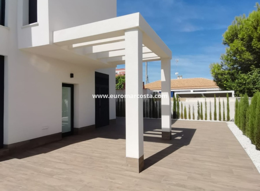 Neubauten - Villa freitstehend - La Manga del Mar Menor - Murcia