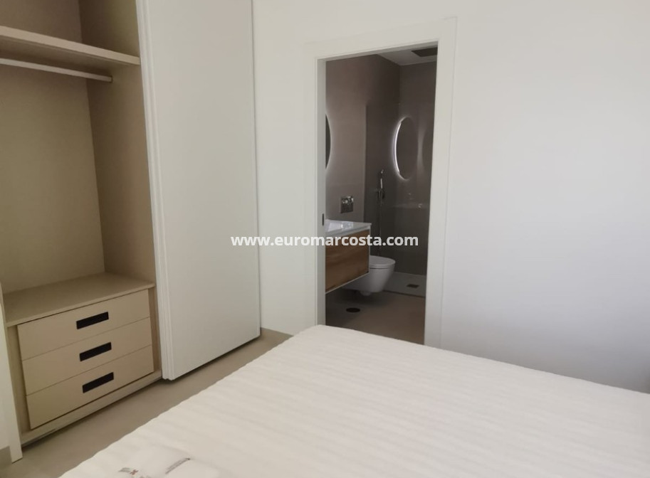 Neubauten - Villa freitstehend - La Manga del Mar Menor - Murcia