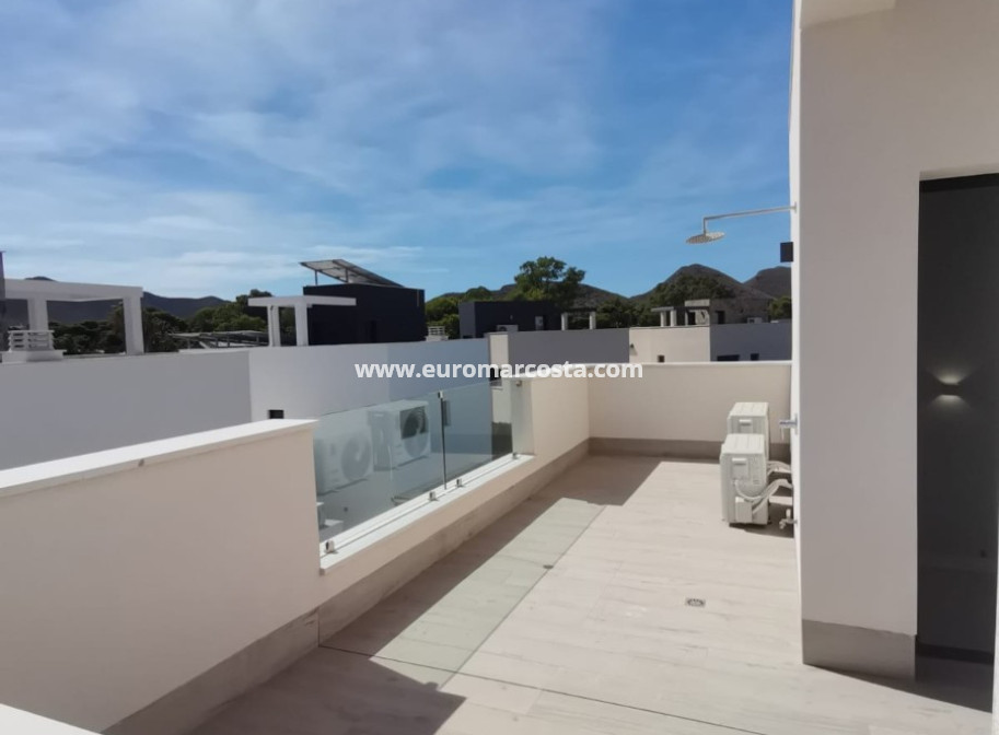 Neubauten - Villa freitstehend - La Manga del Mar Menor - Murcia