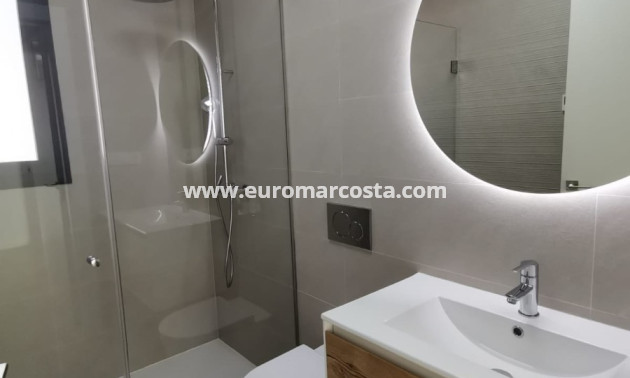 Neubauten - Villa freitstehend - La Manga del Mar Menor - Murcia