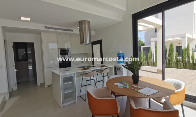 Neubauten - Villa freitstehend - La Manga del Mar Menor - Murcia