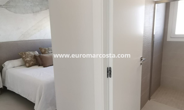 Neubauten - Villa freitstehend - Rojales - Ciudad Quesada