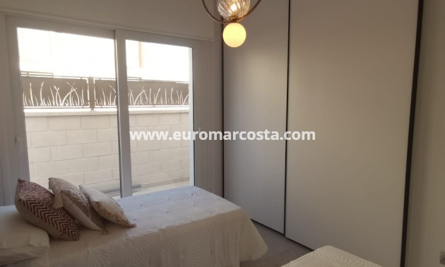 Neubauten - Villa freitstehend - Rojales - Ciudad Quesada