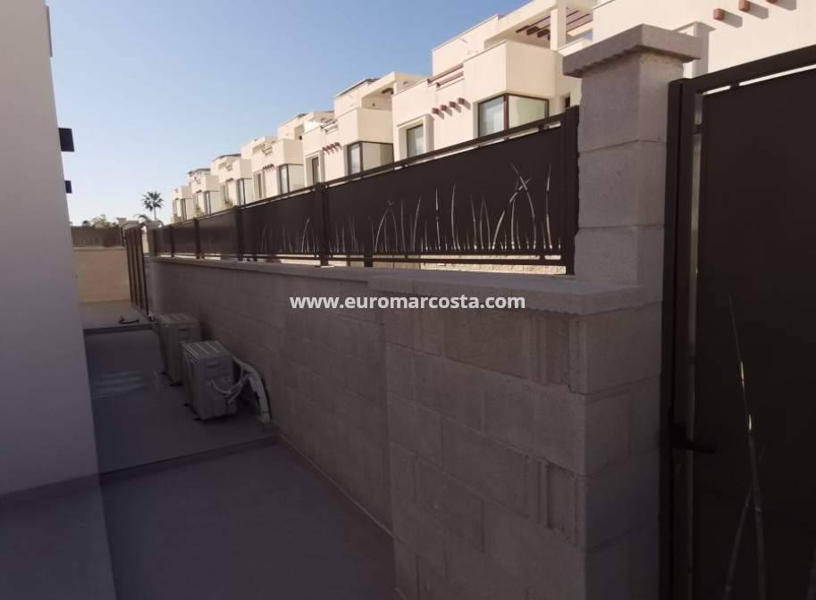 Neubauten - Villa freitstehend - Rojales - Ciudad Quesada