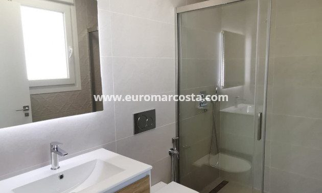 Neubauten - Villa freitstehend - Rojales - Ciudad Quesada