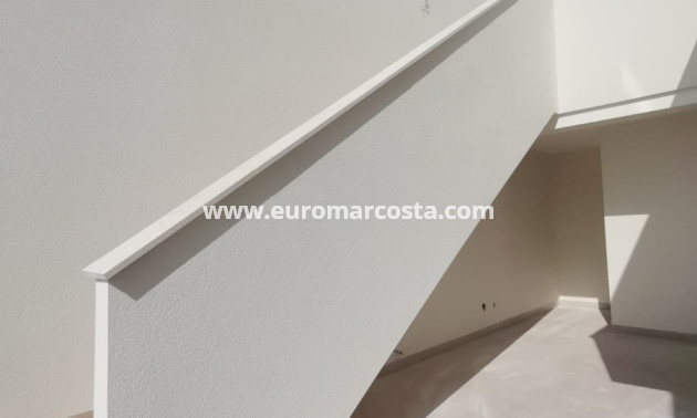 Nueva construcción  - Bungalow - San Miguel de Salinas