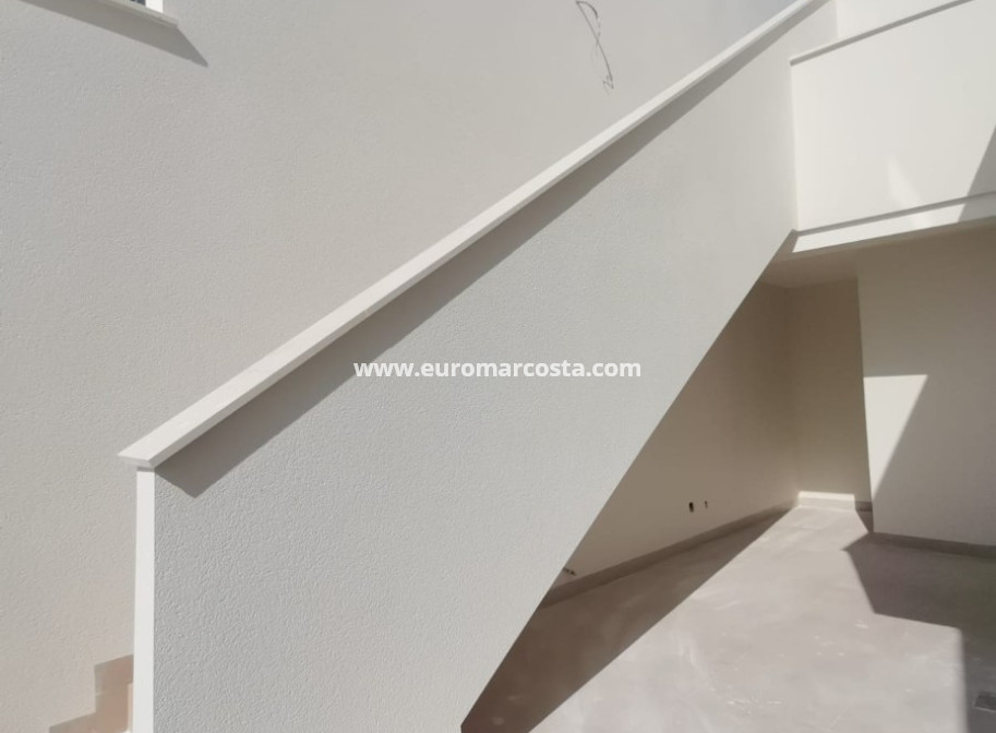 Nueva construcción  - Bungalow - San Miguel de Salinas