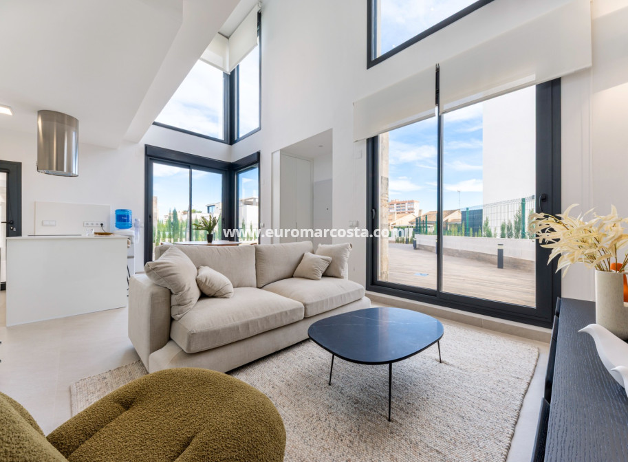 Nueva construcción  - Villa - La Manga del Mar Menor - Murcia