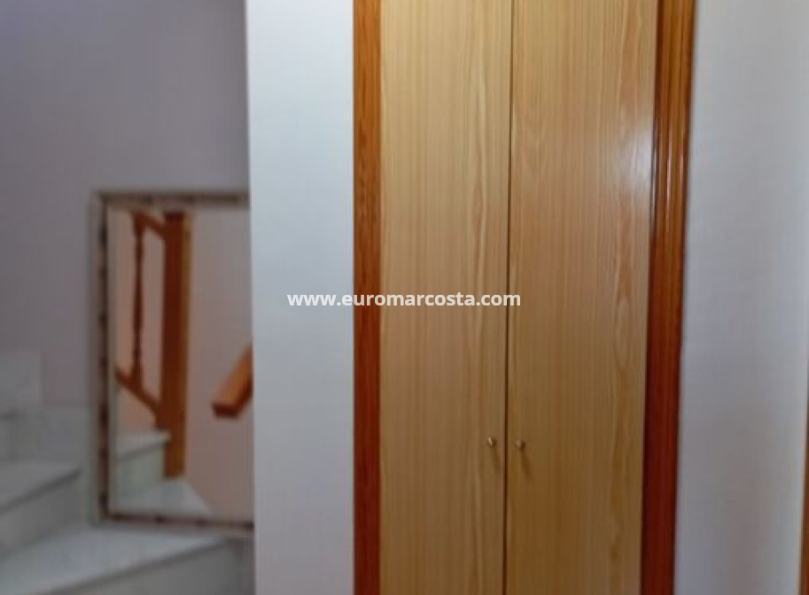 Venta - Duplex apartment - Daya Vieja