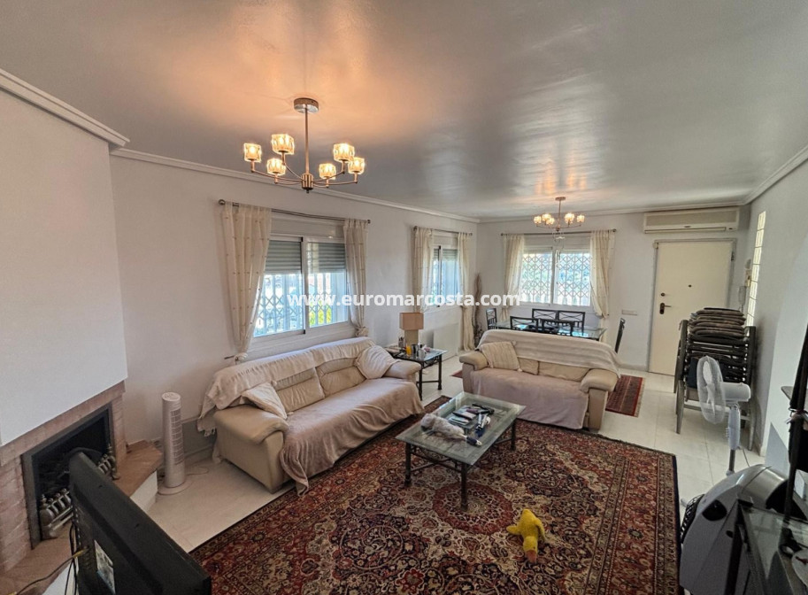 Sale - Villa - Ciudad Quesada