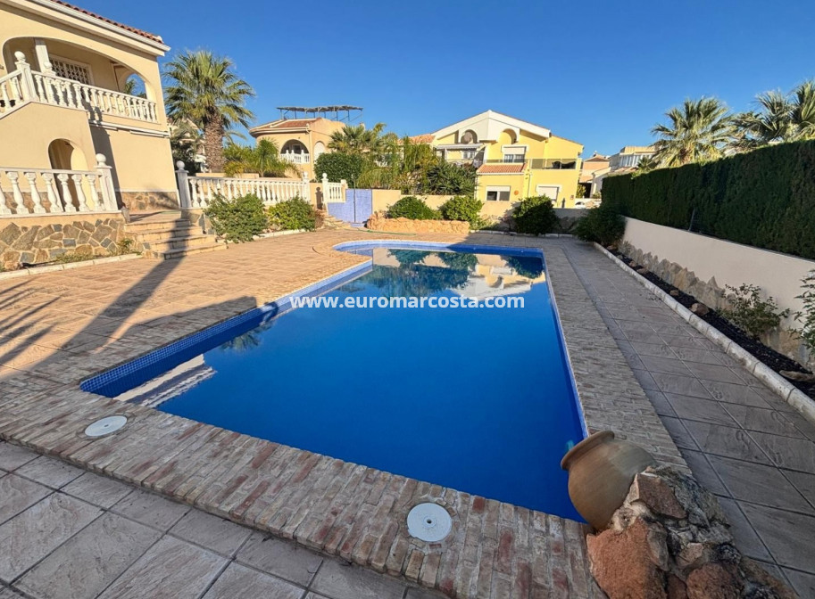 Sale - Villa - Ciudad Quesada