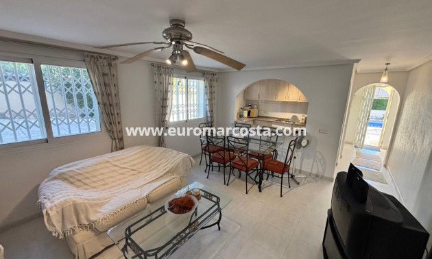 Sale - Villa - Ciudad Quesada