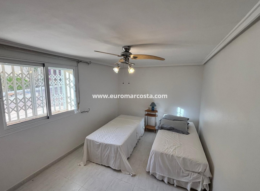 Sale - Villa - Ciudad Quesada