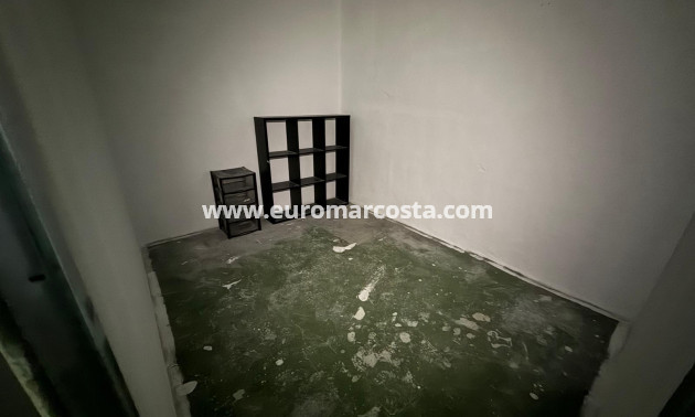 Sale - Commercial - Torrevieja - TORREVIEJA